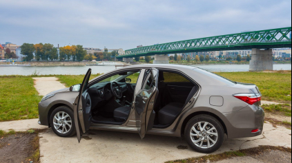 TEST: TOYOTA COROLLA 1,6 VALVEMATIC