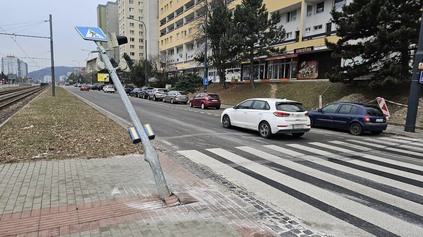 ZA DANKOVU NEHODU PRE POSTUP UŽ POLICAJTI DOSTALI TREST. KEDY UŽ UZAVRÚ TOTO FIASKO?