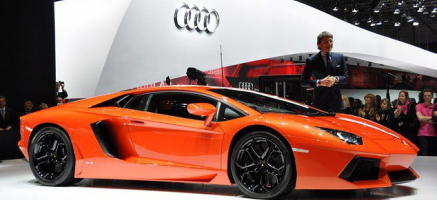 Ženeva 2011: Lamborghini Aventador - video