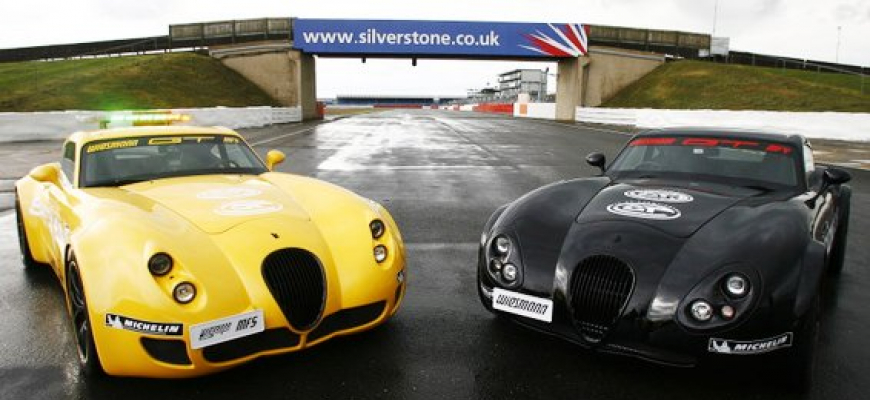 Wiesmann MF5 bude pacecar pre tohtoročný FIA GT Championship