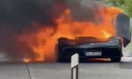 Mercedes-AMG One opäť v plameňoch: Luxus za milióny zhorel na nemeckej ceste!