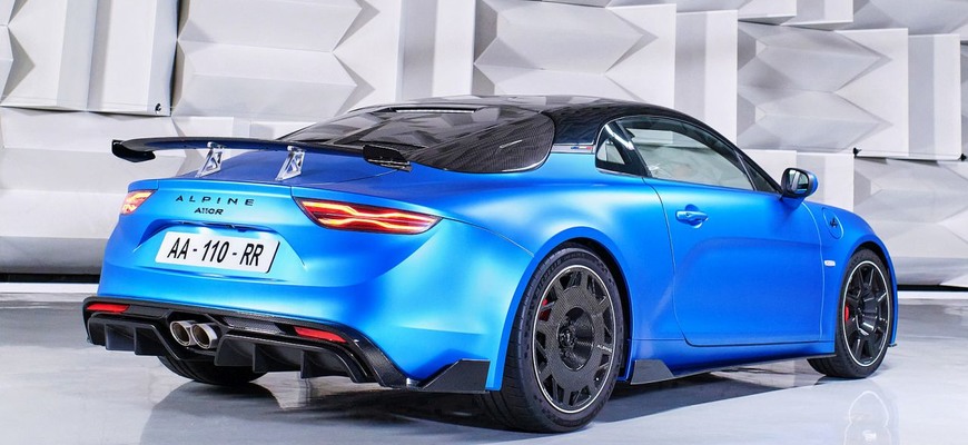 Nová hardcore Alpine A110 R schudla na úroveň Mazdy MX-5, stovku dá za 3,9 sekundy