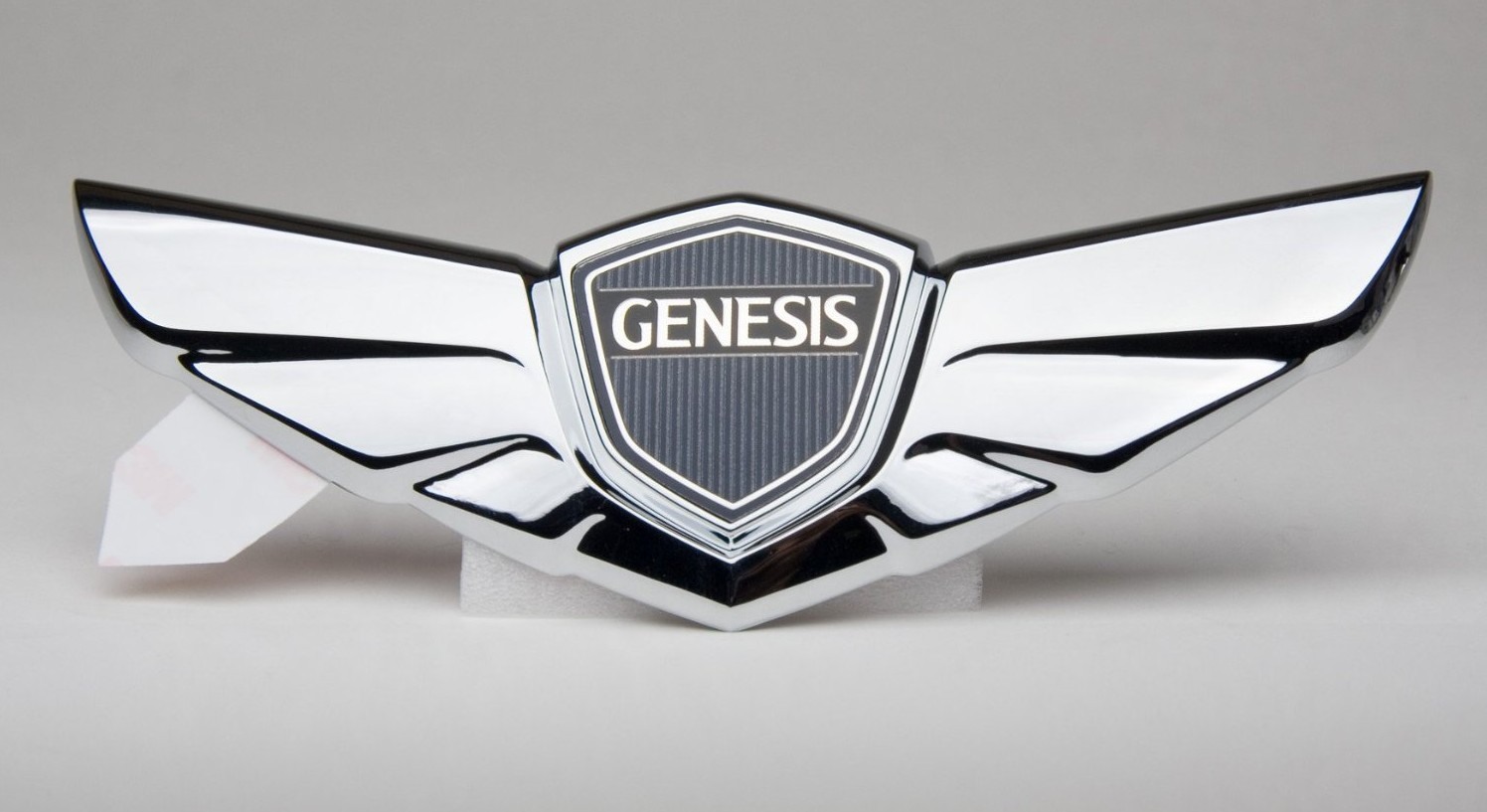 Hyundai spúšťa značku Genesis