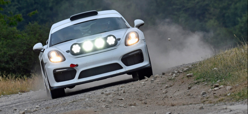 Porsche potrebuje 100 objednávok, potom postaví Cayman GT4 Rally