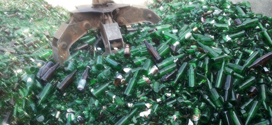 Budeme mať cesty z recyklovaného skla?