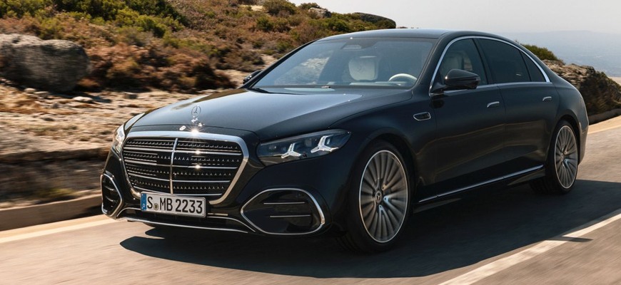 Modernizovaný Mercedes triedy S má slovenské ceny. Nová V8 je lacnejšia ako šesťvalec!