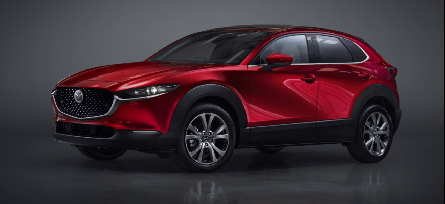Nová Mazda CX-30 vypĺňa neveľkú medzeru