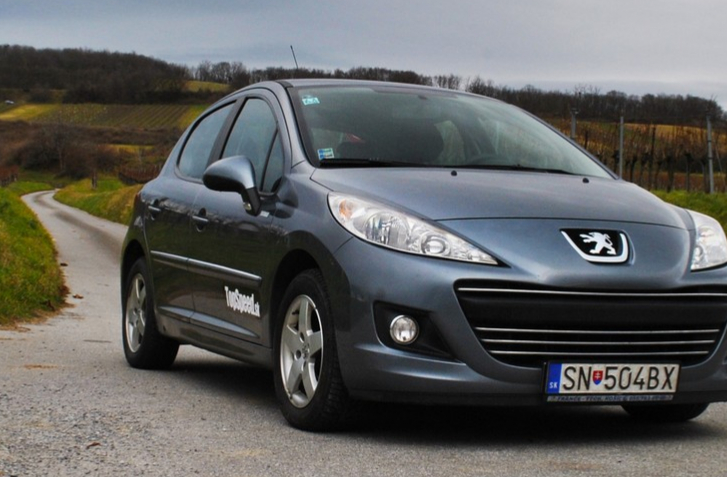 Test jazdenky Peugeot 207 TopSpeed.sk