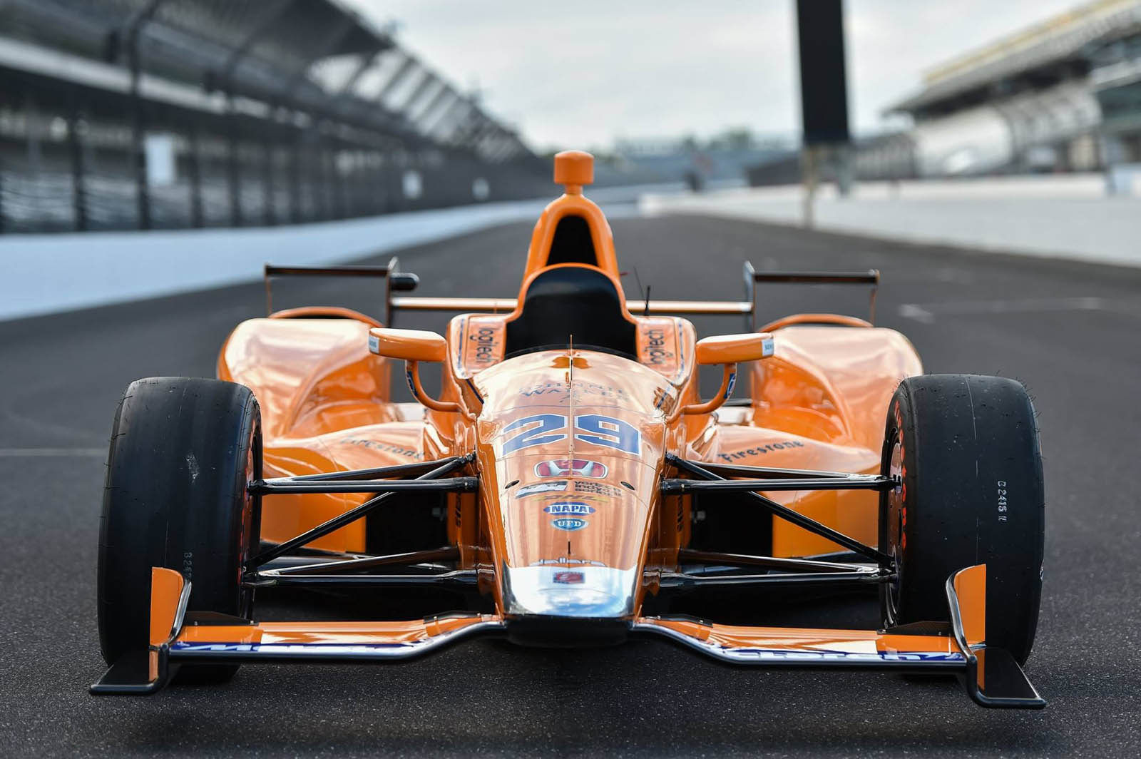 Fernando Alonso vymení GP Monaka za Indy 500