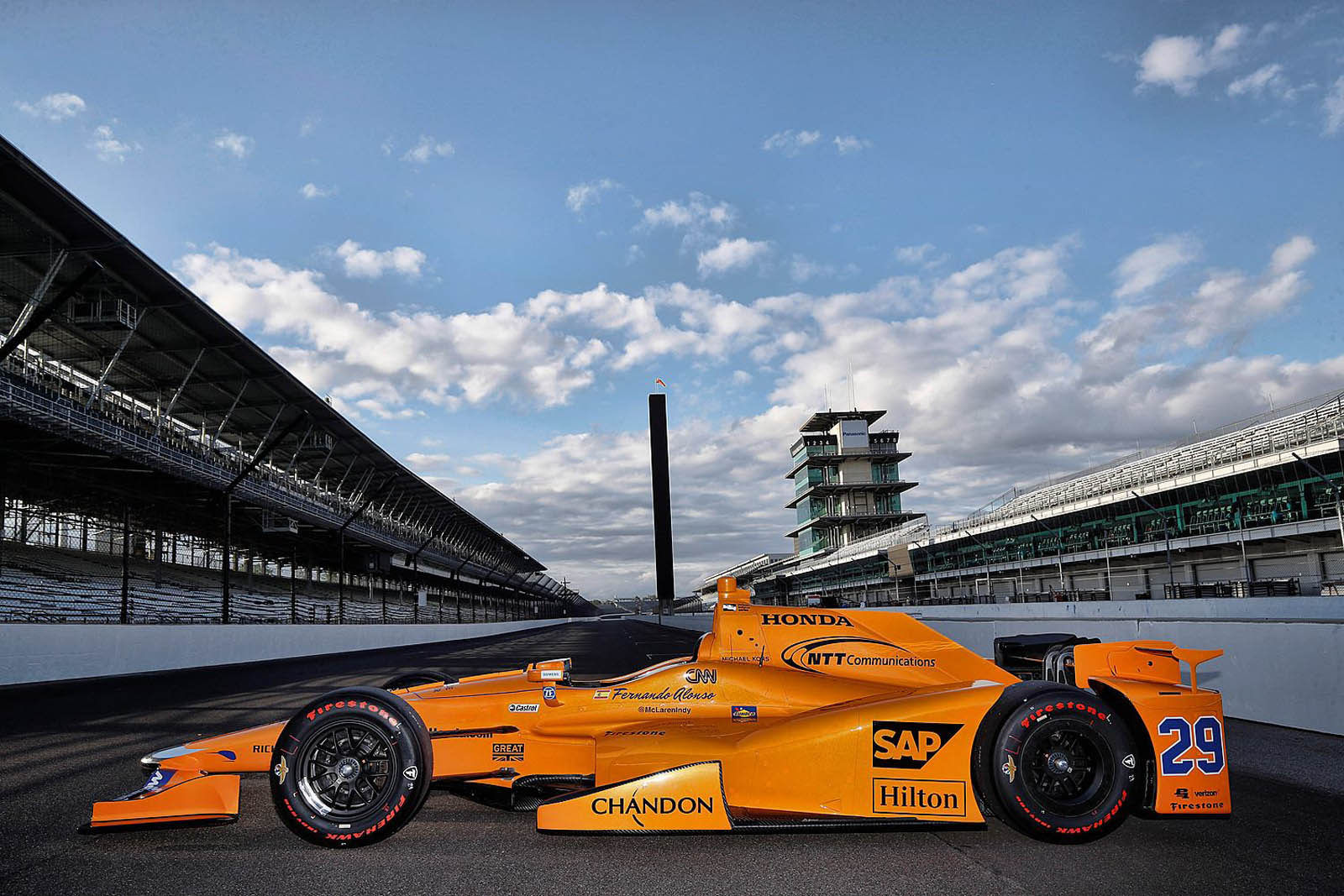 Fernando Alonso vymení GP Monaka za Indy 500