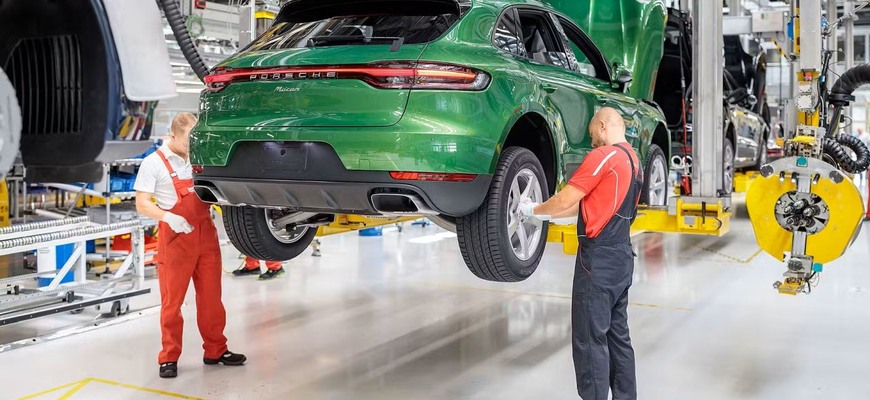 Absurdný koniec Porsche Macan. Pre toto nie je dobré odstreliť si sliepku znášajúcu zlaté vajíčka