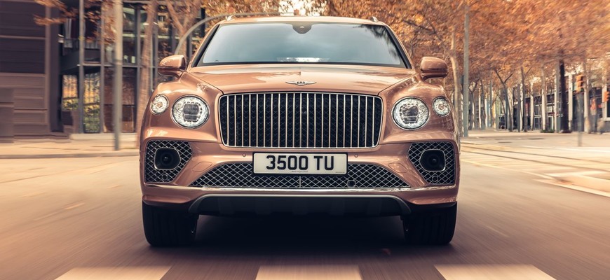 Bentley chce vyššie hmotnostné limity. Inak budú klienti potrebovať papiere na nákladiak