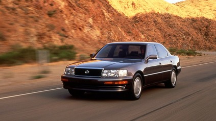 LEXUS LS 400 BOL PRVÉ AUTO VTEDY NOVEJ A PRVEJ LUXUSNEJ JAPONSKEJ ZNAČKY