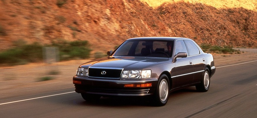 Lexus LS 400 bol prvé auto vtedy novej a prvej luxusnej japonskej značky