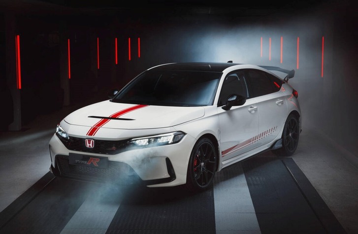 HONDA CIVIC TYPE R KONČÍ. ROZLÚČKA S LEGENDOU SA VOLÁ ULTIMATE EDITION