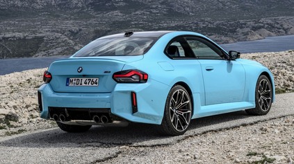 NOVÉ BMW M2 XDRIVE OFICIÁLNE. NA CESTÁCH PÔJDE PREDOVŠETKÝM PROTI AUDI RS 3