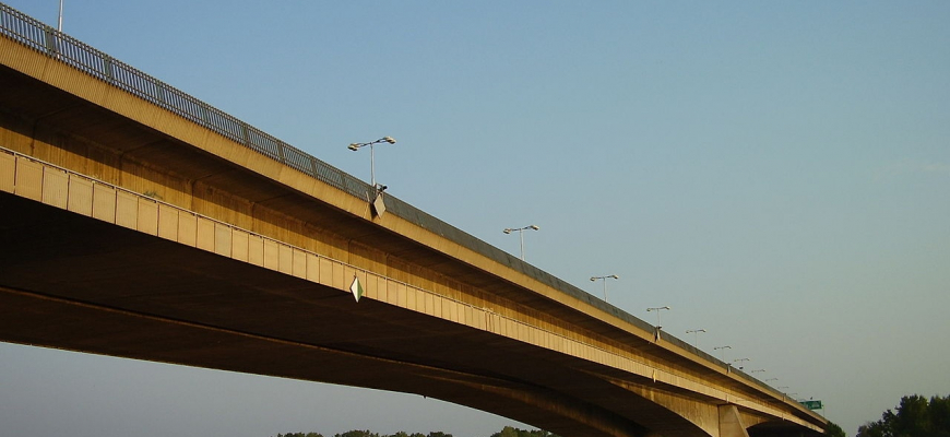 Most Lafranconi rozšíria o jeden jazdný pruh!