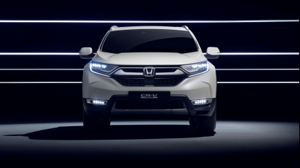 HONDA PREDSTAVÍ VO FRANKFURTE PROTOTYP CR-V HYBRID