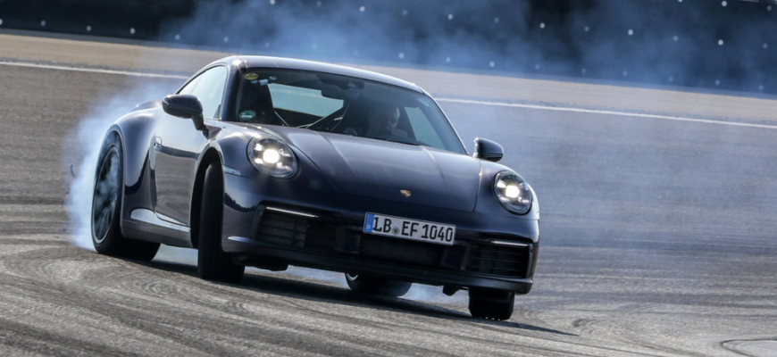 Testy Porsche 911 8. generácie 992 ukončili. Premiéra je o 3 týždne