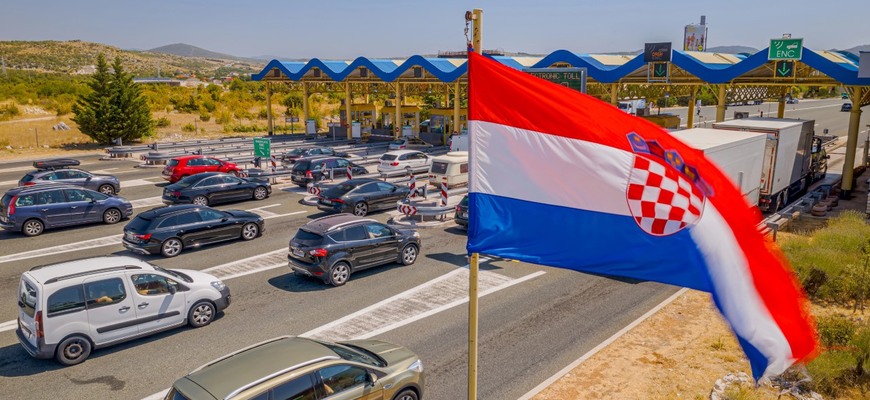 Nový systém mýta v Chorvátsku skúsi bojovať so zápchami: koniec mýtnic, povinná registrácia a online platby