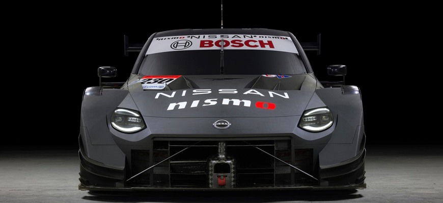 Nový Nissan Z GT500 vyráža na pretekárske okruhy. V sérii Super GT nahradí model GT-R