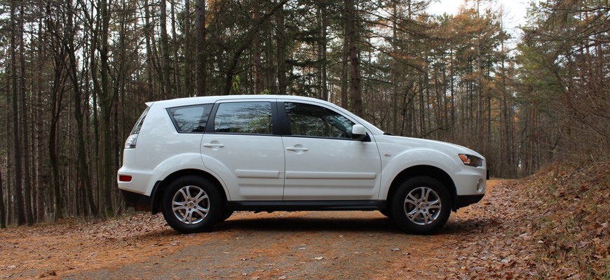 Práve testujeme jazdené Mitsubishi Outlander druhej generácie, čo vás zaujíma?