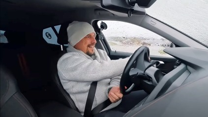 Z autoškoly dobrý vodič nevychádza, ale z tohto áno
