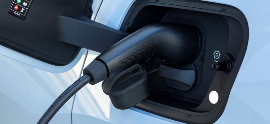 Švédska značka vydala varovanie pred požiarom. Jedno z áut má problém, dá sa mu predísť