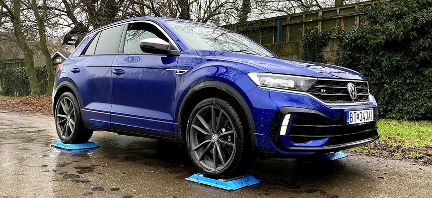 Volkswagen T-Roc R 4x4 test