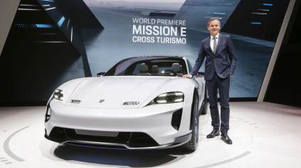 Porsche raz bude elektro, ukazuje Porsche Mission E Cross Tourismo