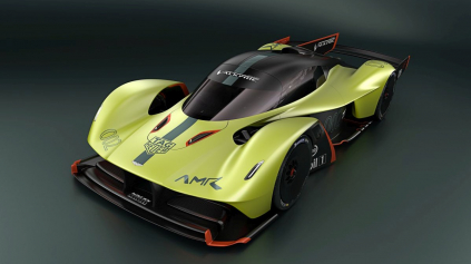 ASTON MARTIN VALKYRIE AMR PRO CHCE BYŤ RÝCHLEJŠÍ AKO FORMULA 1