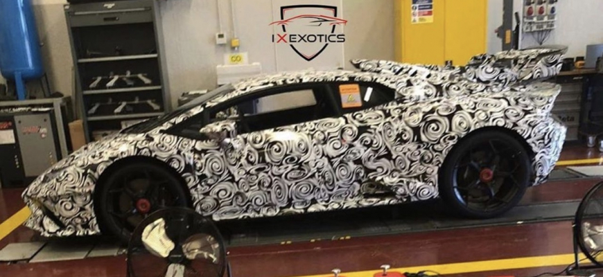 Záhadné Lamborghini Huracan STO bude pretekárske auto so značkami