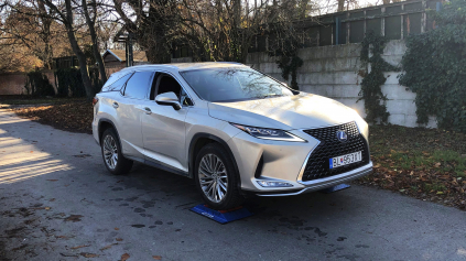 Lexus RX450hL 4x4 test