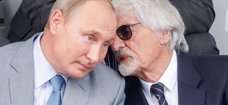 Bernie Ecclestone nechápe, prečo Veľká Cena Ruska 2022 Formule 1 nebude. Vysvetli mu to niekto?