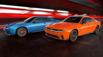 NOVÝ DODGE CHARGER DAYTONA AKO KUPÉ I SEDAN. V8 NAHRADIL ŠESŤVALEC A ELEKTROMOTORY