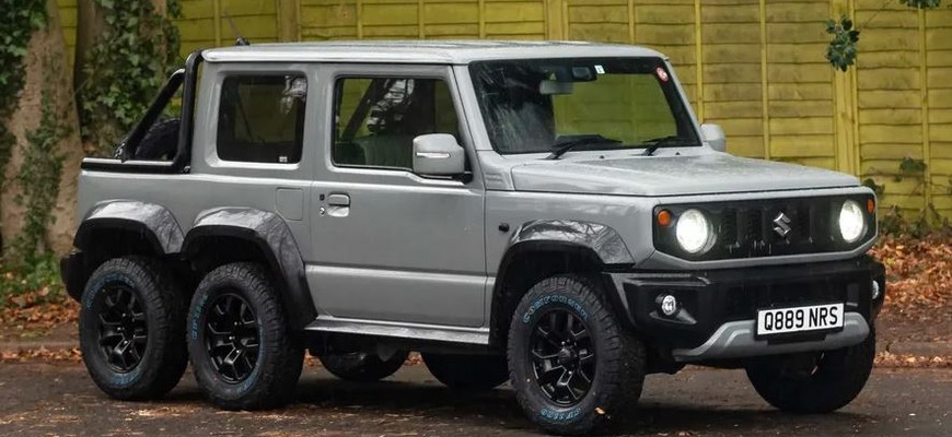 Suzuki Jimny 6x6? Vzorec nesedí, aj tak je to ale malý off-road s veľkým štýlom