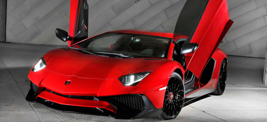 Aventador SuperVeloce schudol kilá a pribral kone