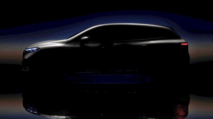 Mercedes nás láka na nové EQS SUV, bude to sedemmiestny elektrický luxus s pohonom 4Matic