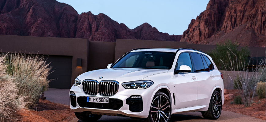 Nové BMW X5 môže mať laserové svetlá a vzduchové pruženie