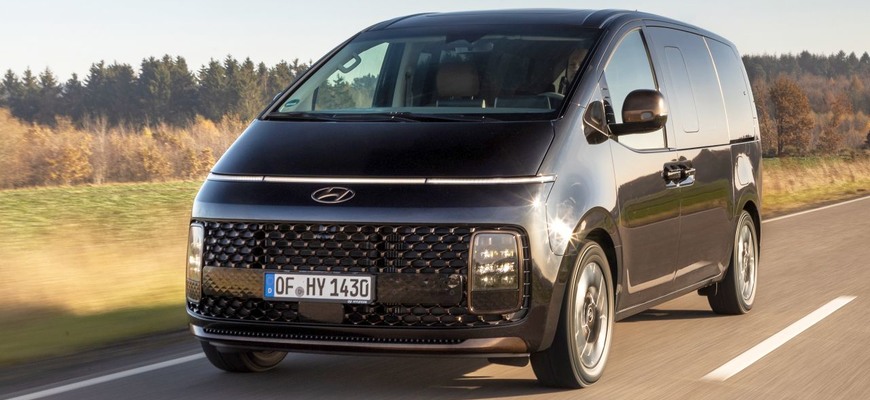 Hyundai Staria je konečne na Slovensku. Deväťsedadlový základ stojí skoro 55 tisíc eur