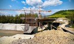 Rýchlostná cesta na severe mešká, nového úseku R3 sa dočkáme až na budúci rok