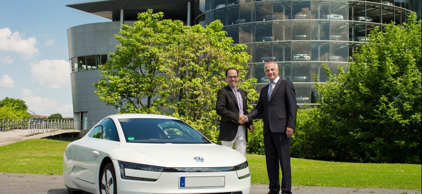 VW XL1 má prvého majiteľa. Zaplatili by ste 110 000 €?