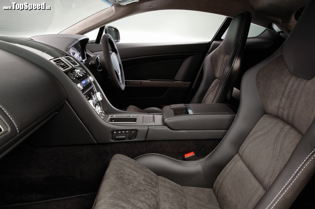 Aston Martin V8 Vantage N420 ajeho prekrásny interiér