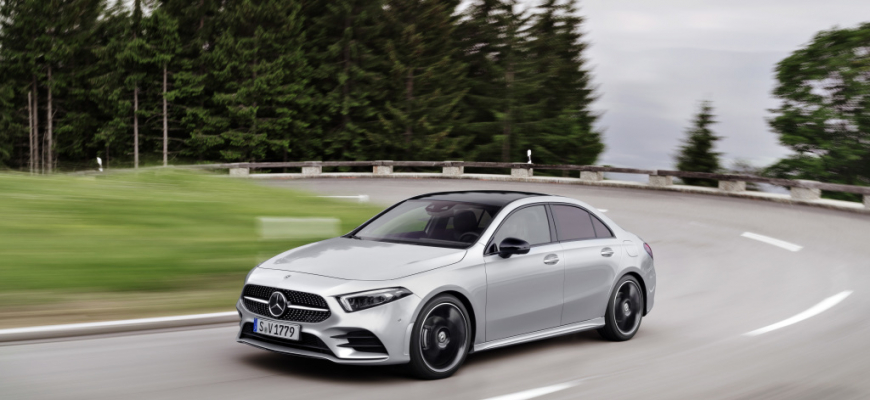 Mercedes-Benz A sedan aj pre Európu? Čo bude s CLA?