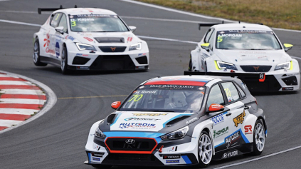 MAŤO HOMOLA A JEHO KONTRASTNÝ VÍKEND NA OSCHERSLEBENE