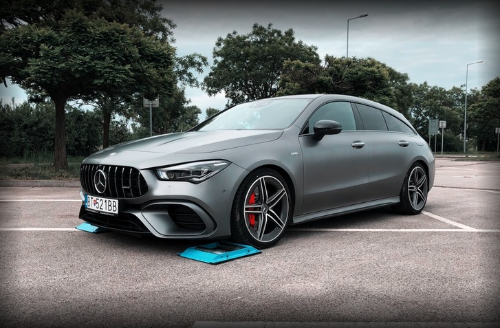 MERCEDES CLA 45S AMG SHOOTING BRAKE 4X4 TEST