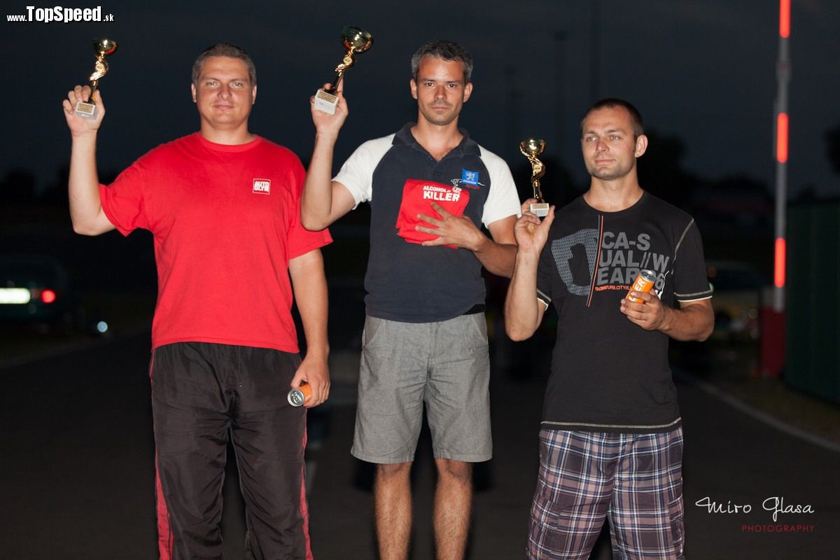 Víťazi S1 do 1400 ccm: I. miesto Zoltán Lovász, II. miesto Michal Krajčovič a III. miesto Ján Stacho.