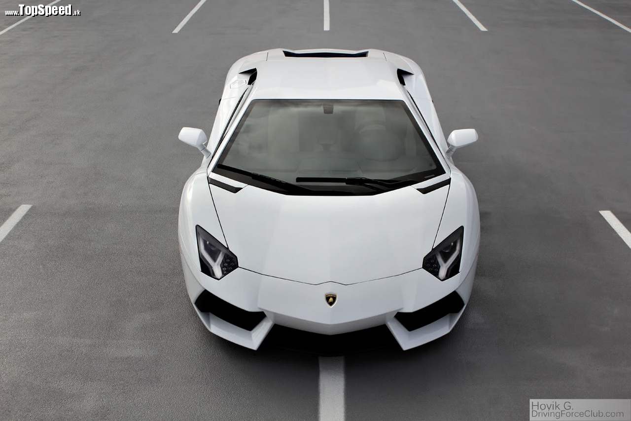 Lambo Aventador LP-700