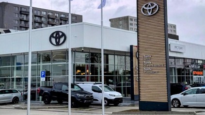 NOVÝ SHOWROOM TOYOTA NA PANÓNSKEJ CESTE