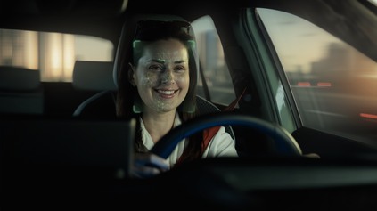 AKO ZMENIŤ NÁZOR ODPORCOV ELEKTROMOBILOV? POSAĎTE ICH ZA VOLANT!